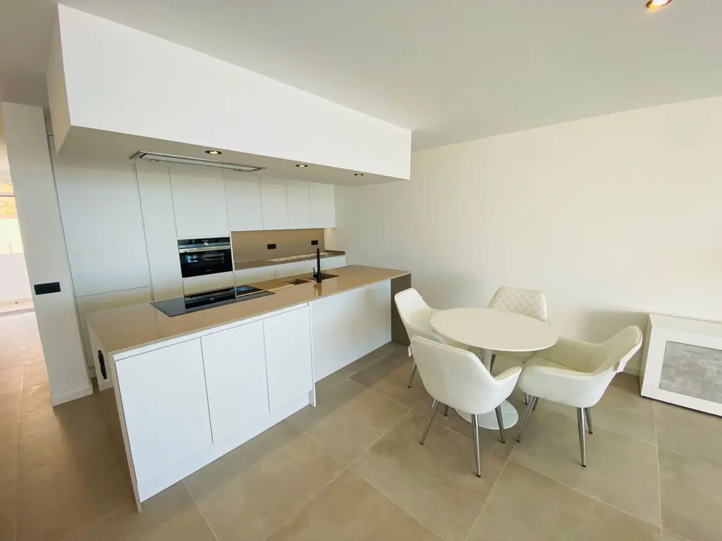 Image of 3 bed apartment for sale in Tenbel, Maravilla