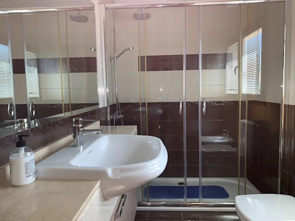 Image of 6 bed villa for sale in Adeje Golf