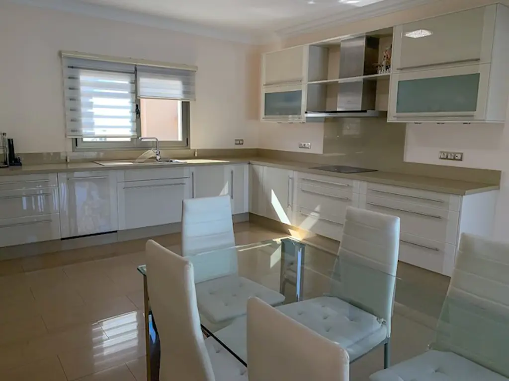 Image of 6 bed villa for sale in Adeje Golf