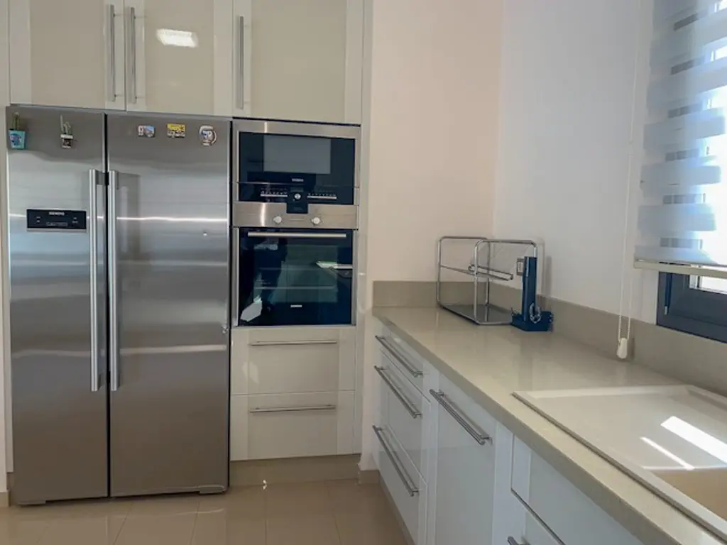 Image of 6 bed villa for sale in Adeje Golf