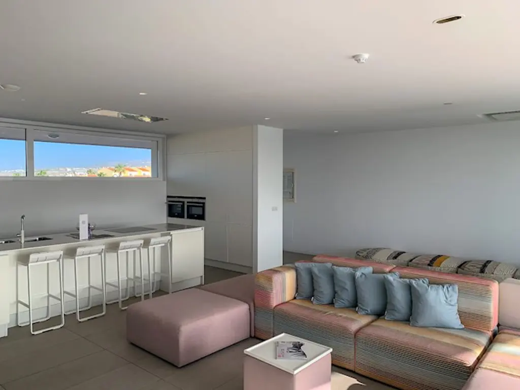 Image of 2 bed penthouse for sale in El Duque, Baobab Suites