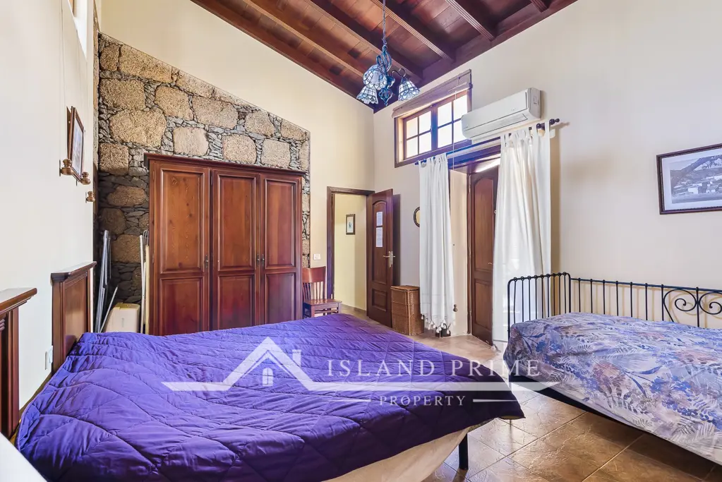 Image of 4 bed detached house for sale in Granadilla de Abona