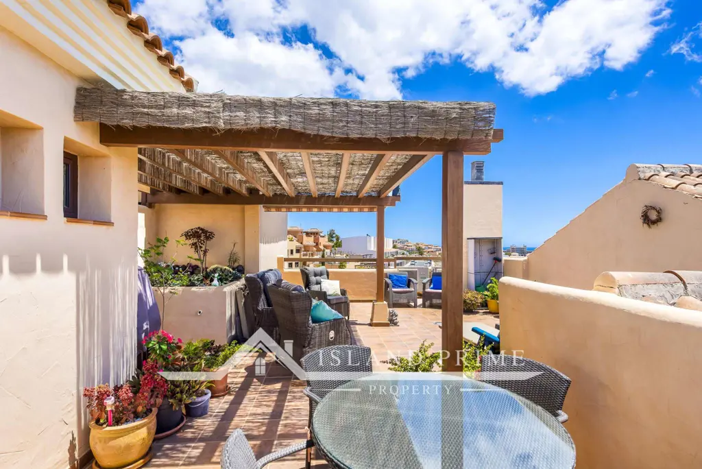 Image of 3 bed penthouse for sale in Amarilla Golf, Palm Gardens