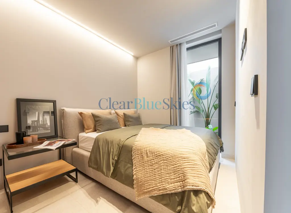 Image of 2 bed apartment for sale in Callao Salvaje, Iconic