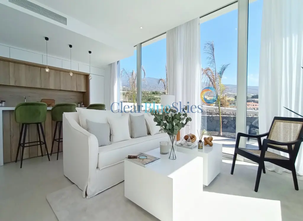 Image of 3 bed apartment for sale in Playa San Juan, Solum