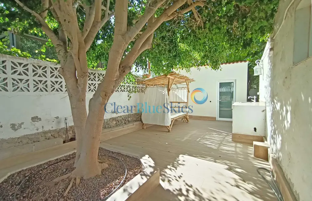 Image of 4 bed house for sale in Chayofa