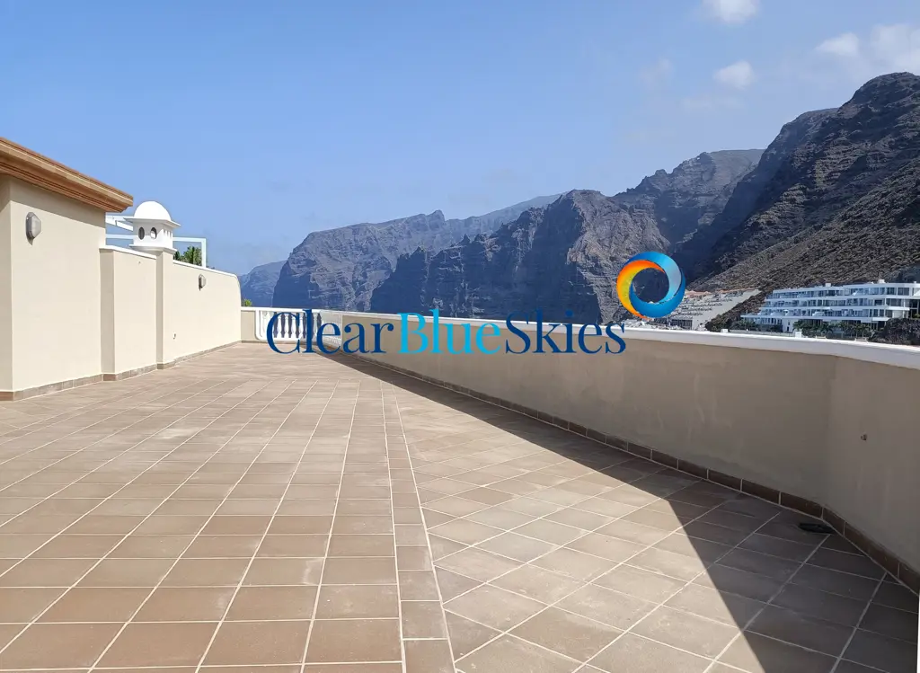 Image of 2 bed penthouse for sale in Los Gigantes
