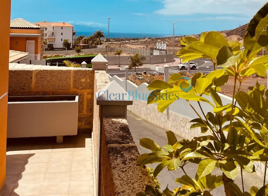Image of 4 bed villa for sale in Los Cristianos, Mesetas del Mar
