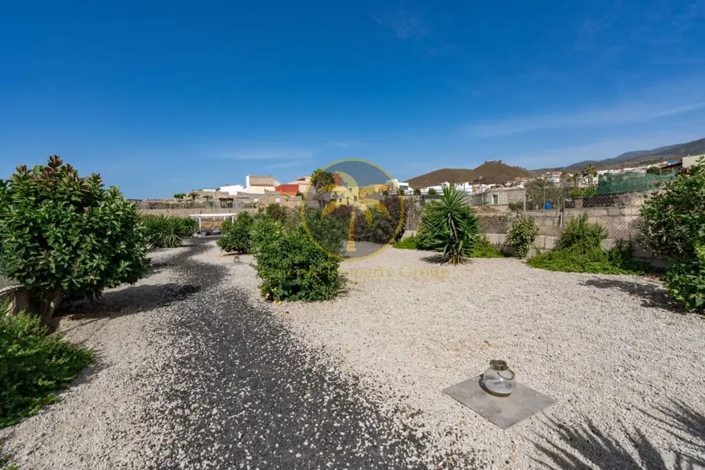 Image of 7 bed house for sale in Charco del Pino