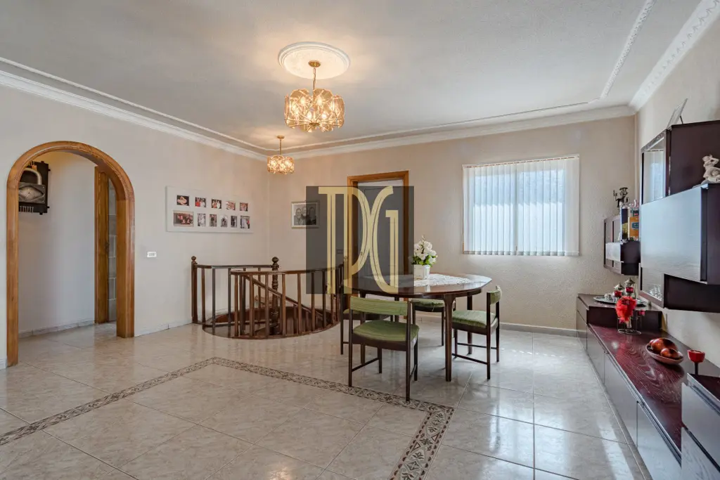 Image of 4 bed house for sale in Chayofa