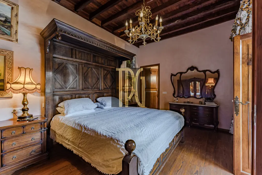 Image of 6 bed house for sale in Icod de los Vinos