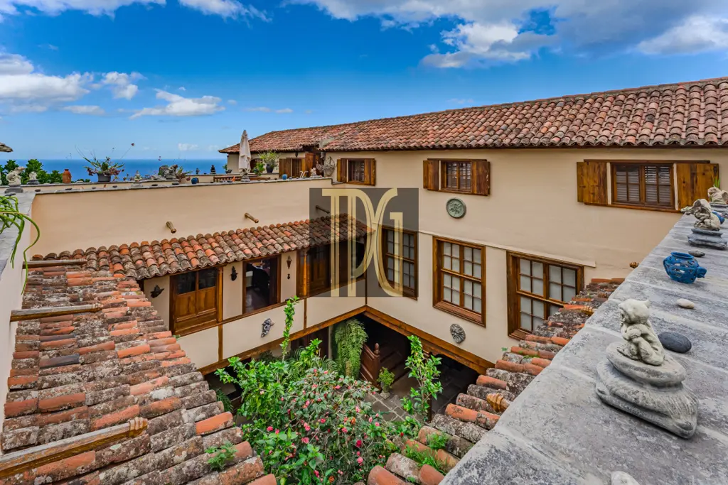 Image of 6 bed house for sale in Icod de los Vinos