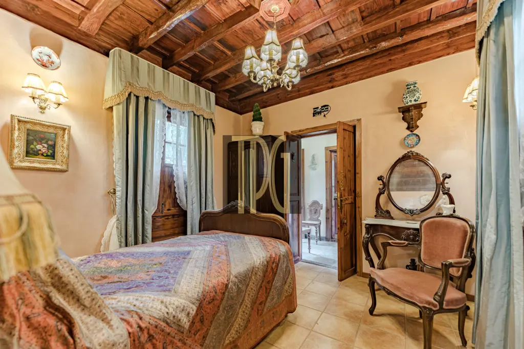 Image of 6 bed house for sale in Icod de los Vinos