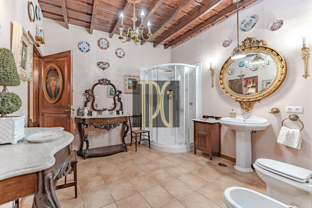 Image of 6 bed house for sale in Icod de los Vinos