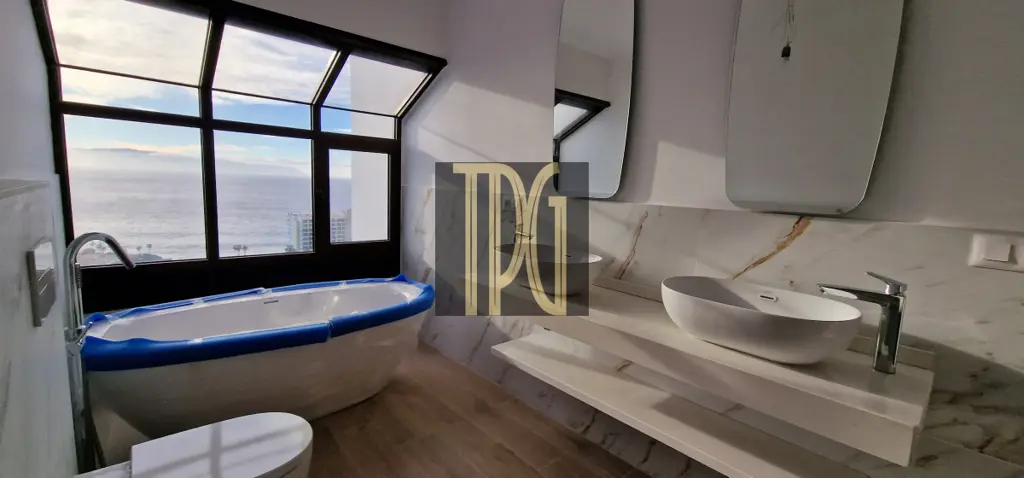 Image of 2 bed apartment for sale in Los Gigantes