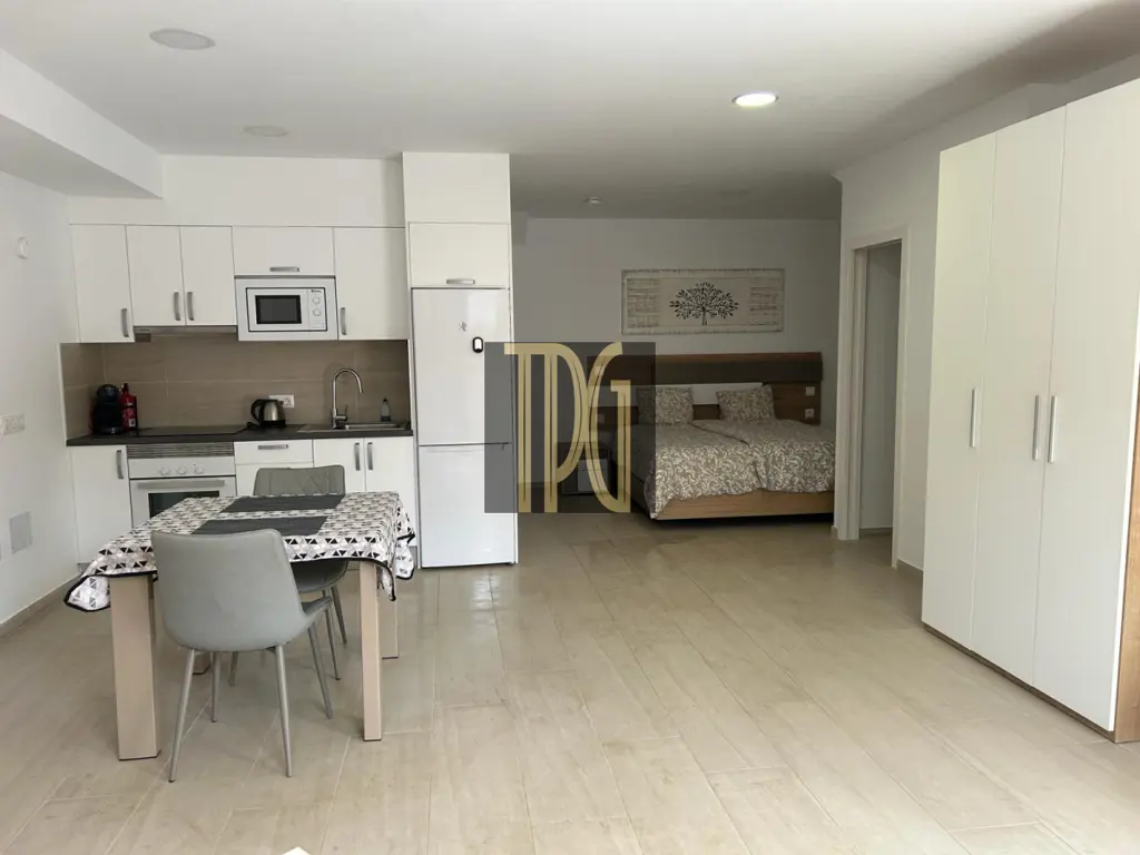 Image of 4 bed villa for sale in El Madroñal