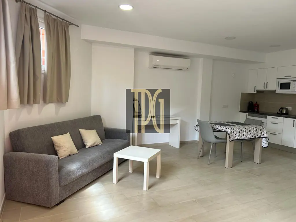 Image of 4 bed villa for sale in El Madroñal