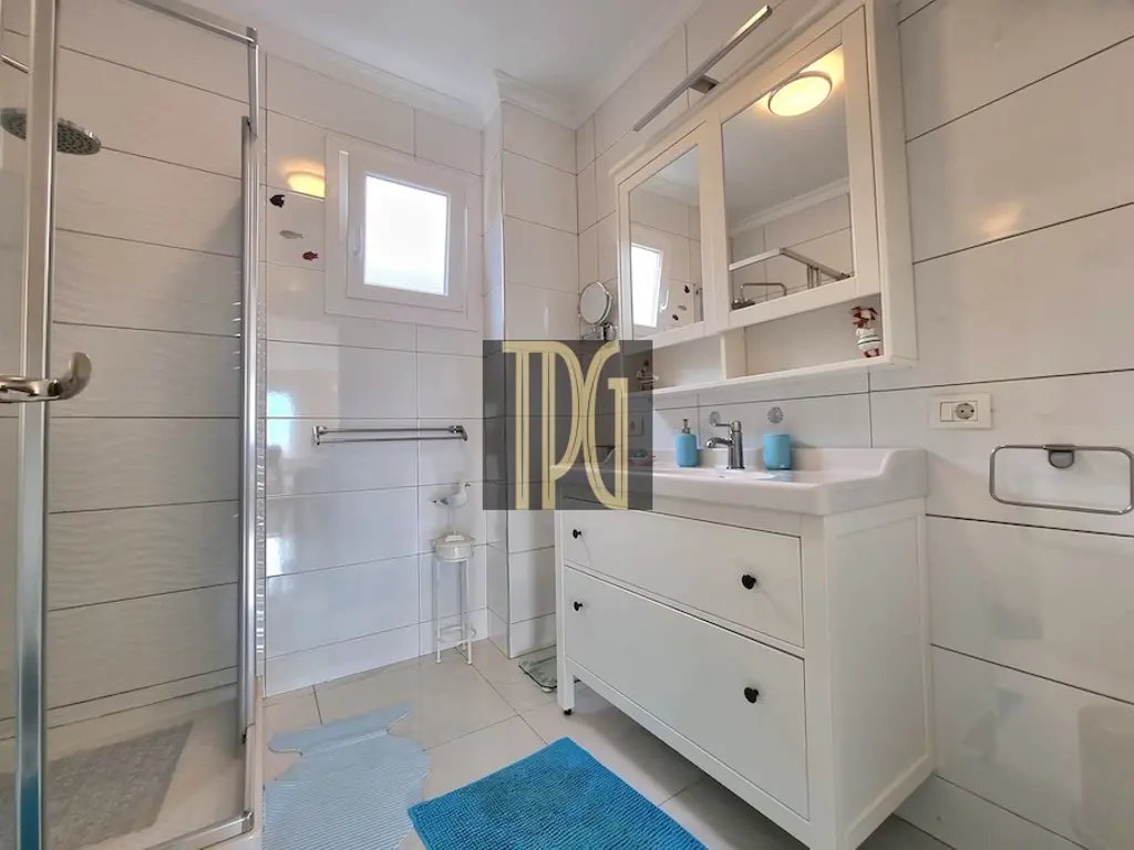 Image of 6 bed house for sale in Tijoco Bajo