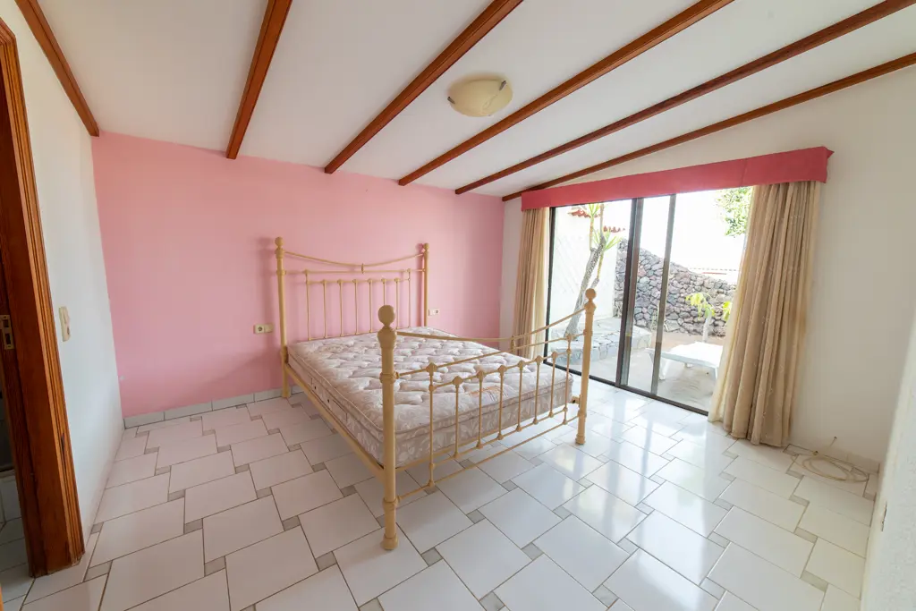 Image of 2 bed bungalow for sale in El Madroñal