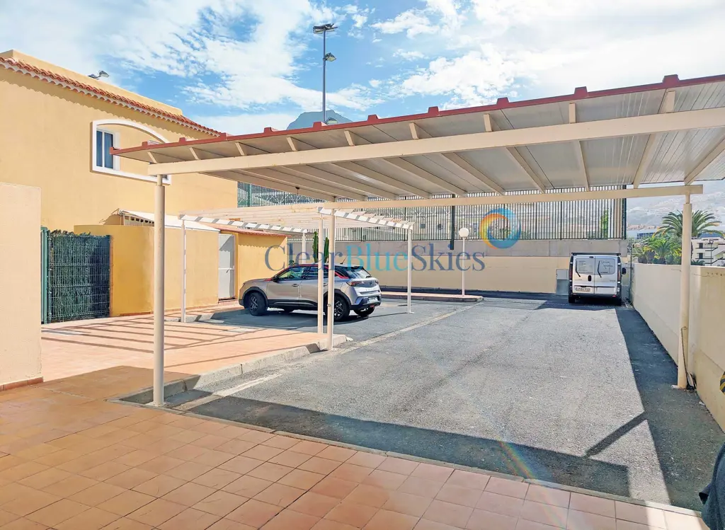 Image of 4 bed house for sale in El Madroñal, Flamboyan