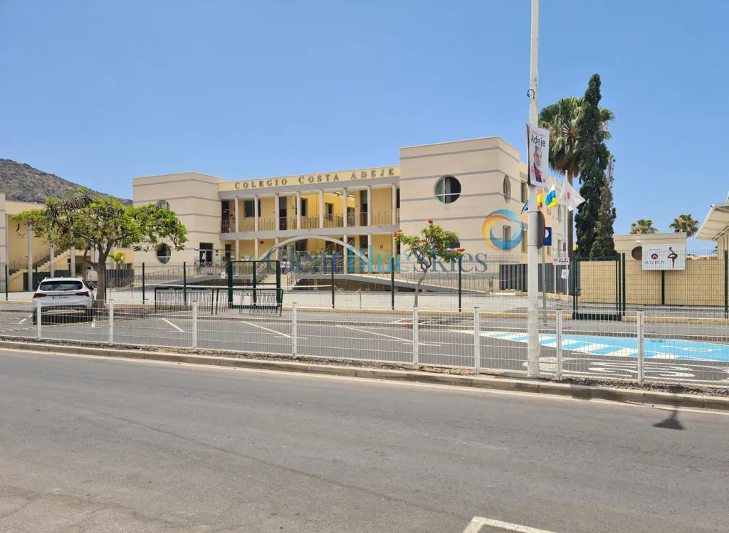 Image of 4 bed house for sale in El Madroñal, Flamboyan