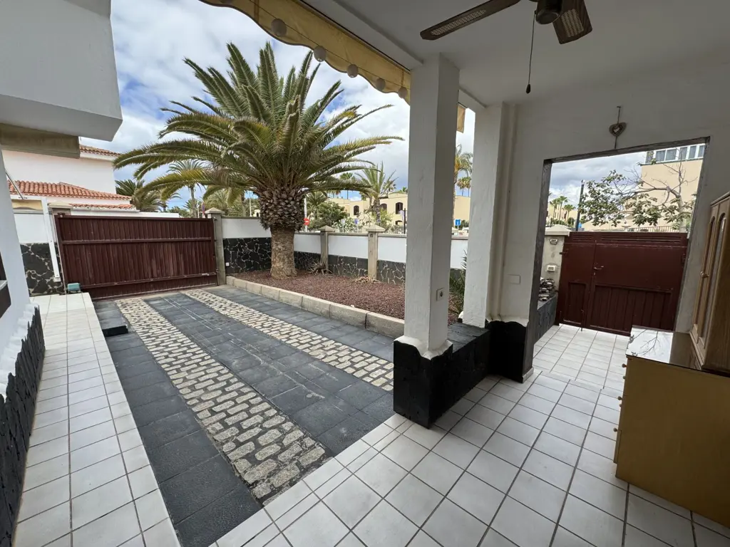 Image of 1 bed apartment for sale in Costa del Silencio, La Baraca