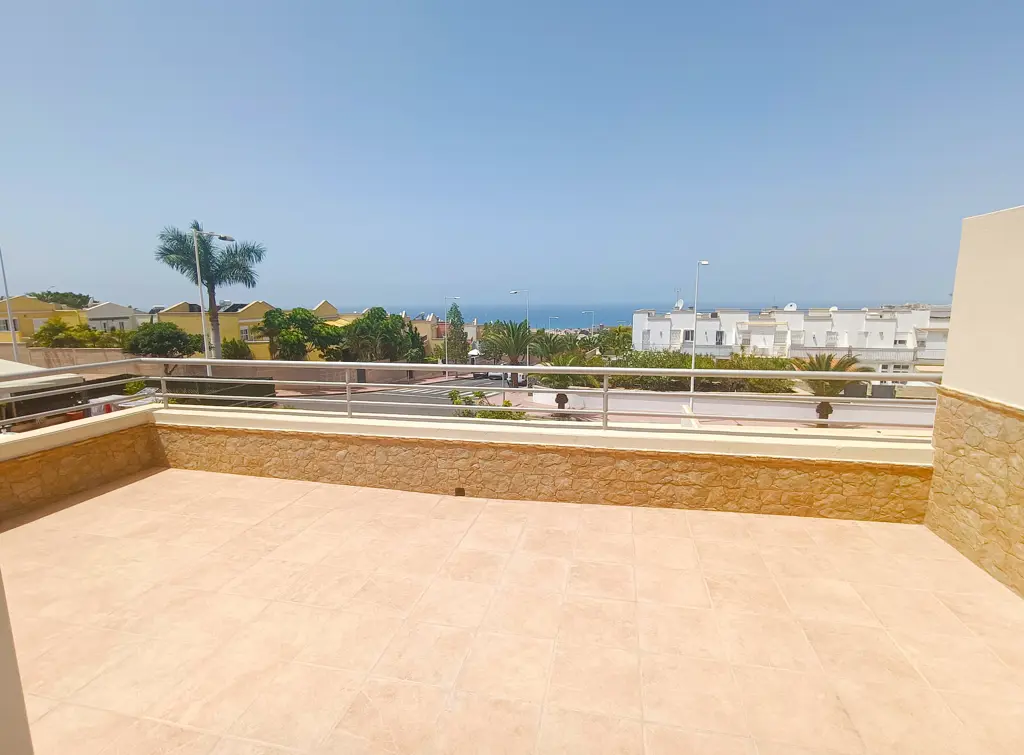 Image of 3 bed townhouse for sale in El Madroñal, Los Girasoles