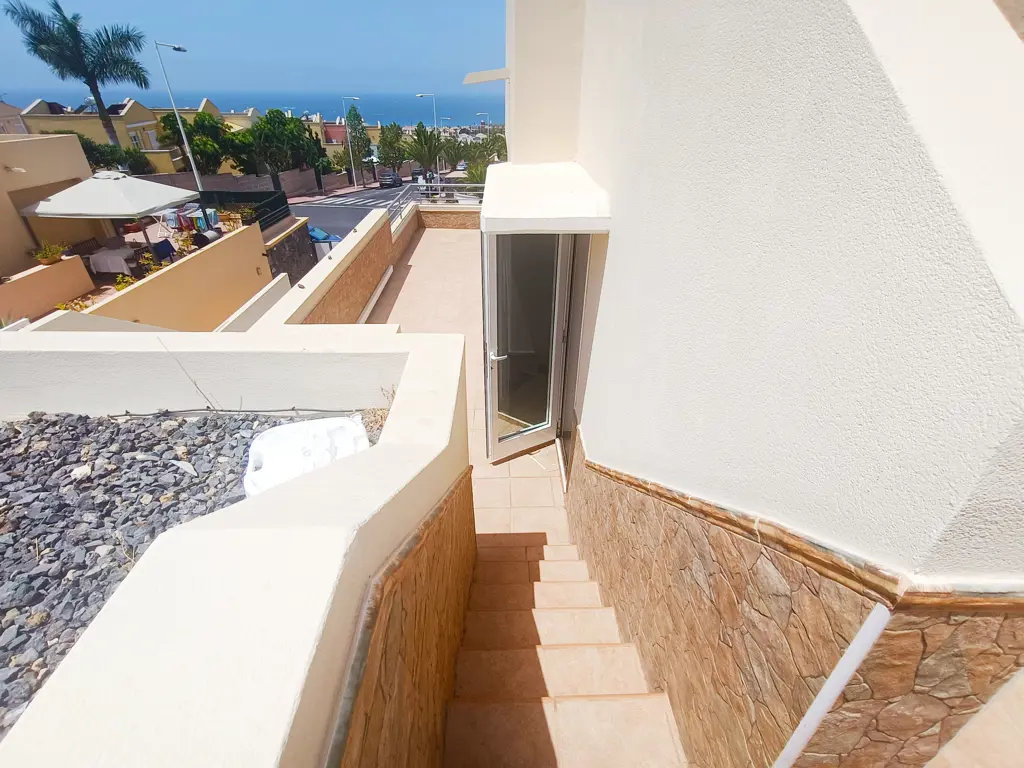 Image of 3 bed townhouse for sale in El Madroñal, Los Girasoles