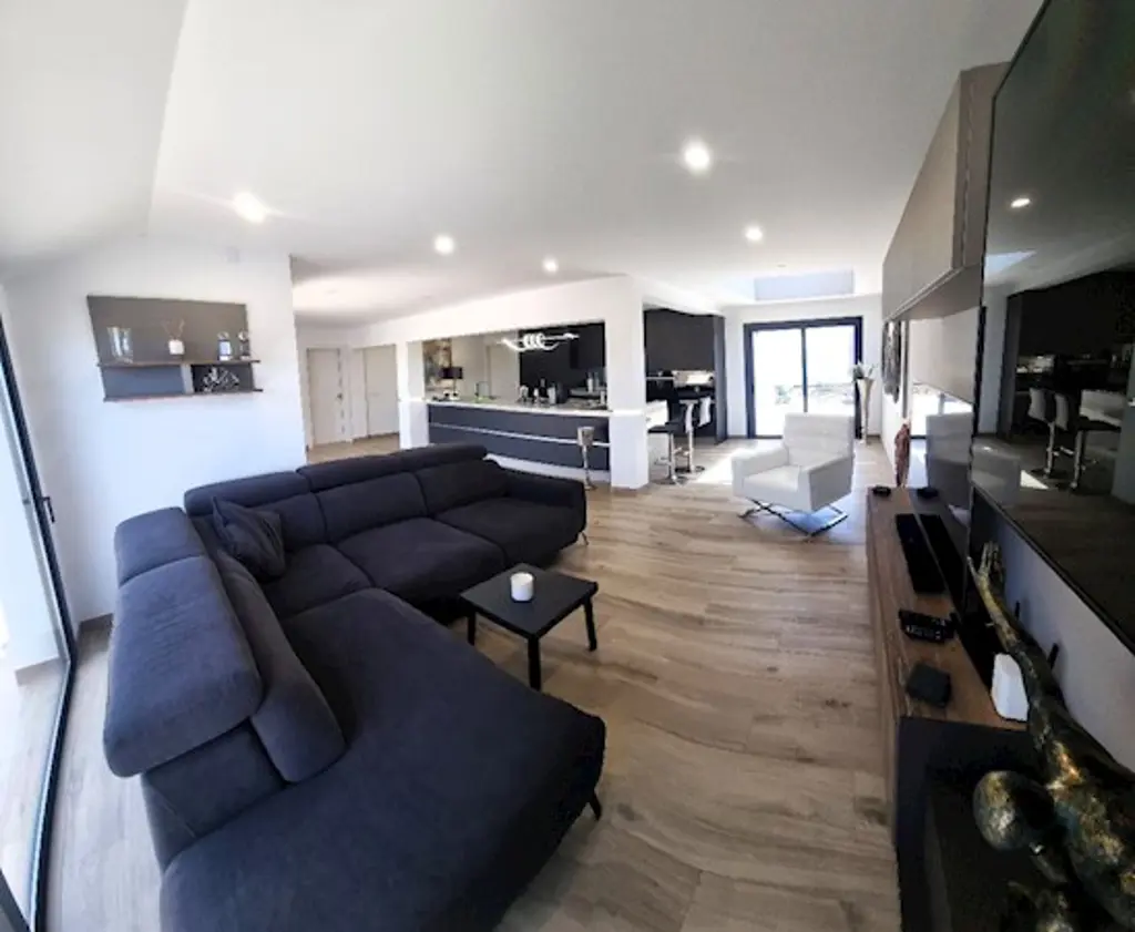 Image of 3 bed villa for sale in Palm Mar, Bahía de Los Menceyes