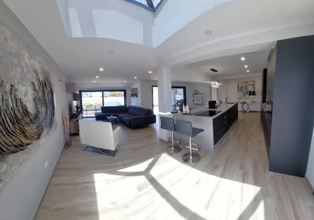 Image of 3 bed villa for sale in Palm Mar, Bahía de Los Menceyes