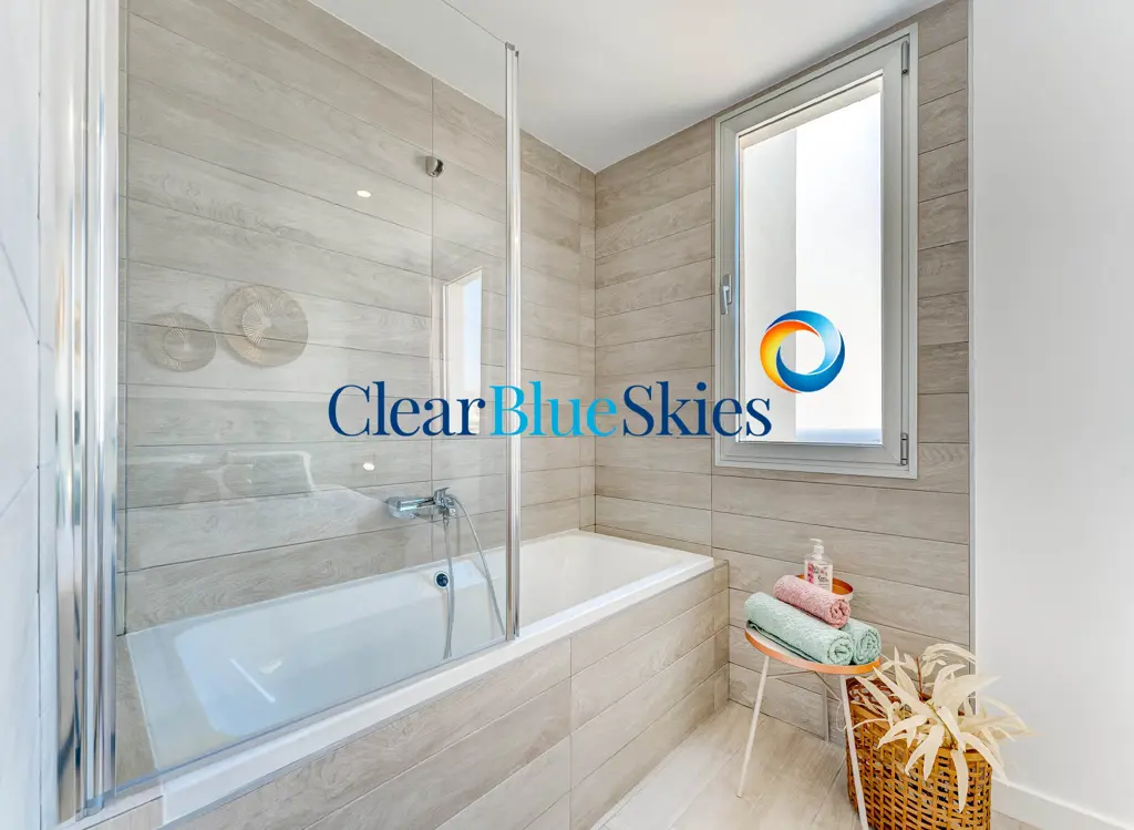 Image of 3 bed apartment for sale in Playa Paraíso, Ocean Garden