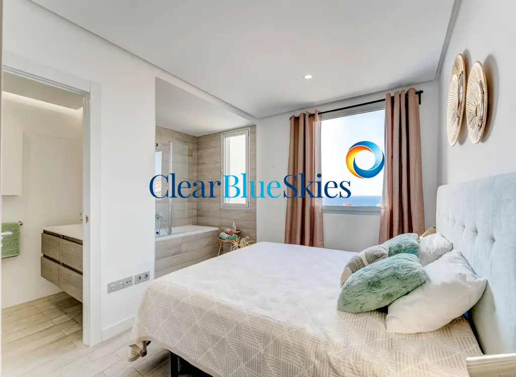 Image of 3 bed apartment for sale in Playa Paraíso, Ocean Garden