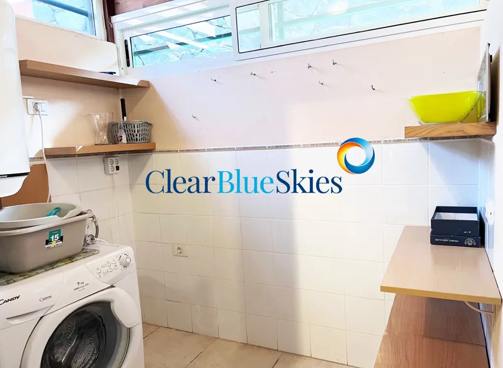 Image of 2 bed bungalow for sale in El Madroñal, Los Almendros