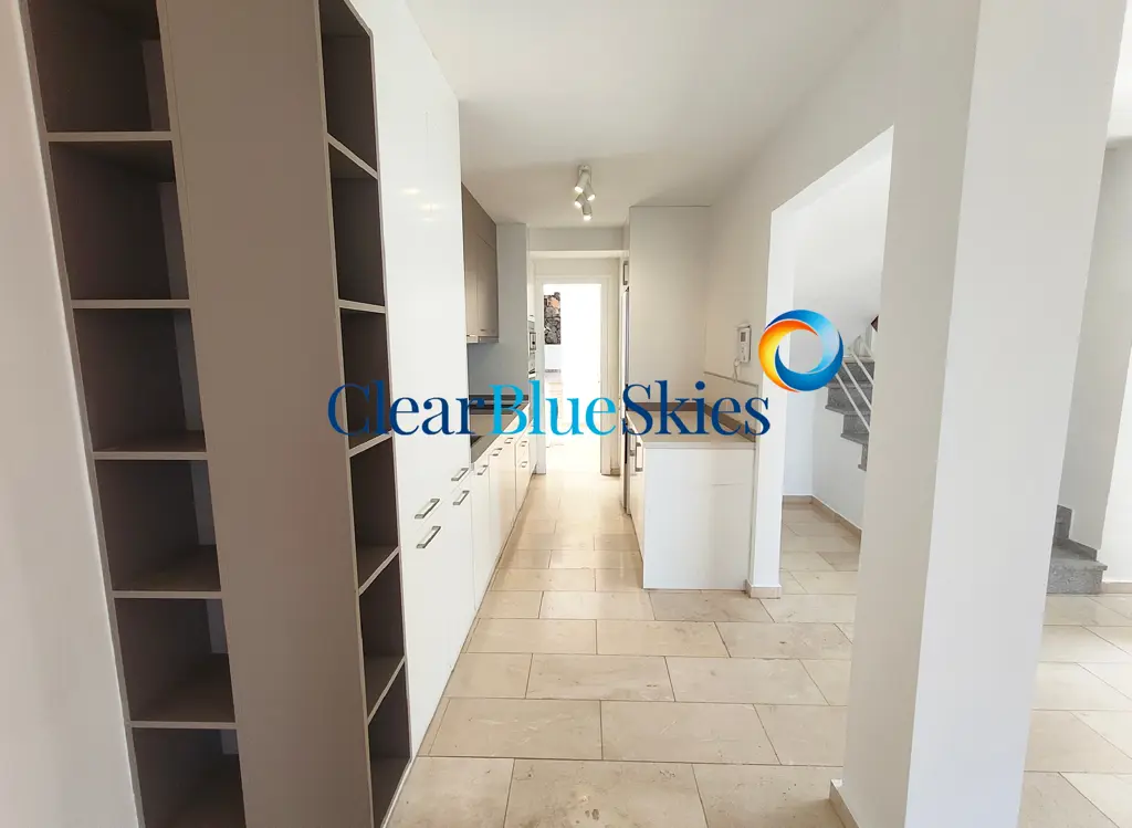 Image of 3 bed villa for sale in El Madroñal, Los Girasoles