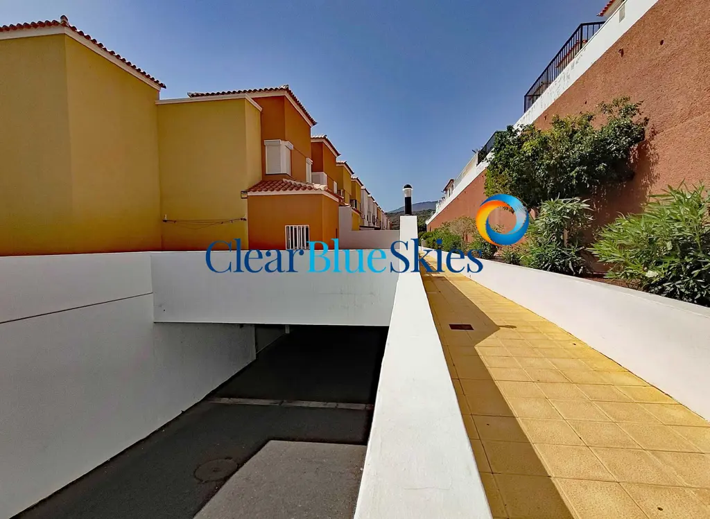 Image of 3 bed townhouse for sale in Torviscas Alto
