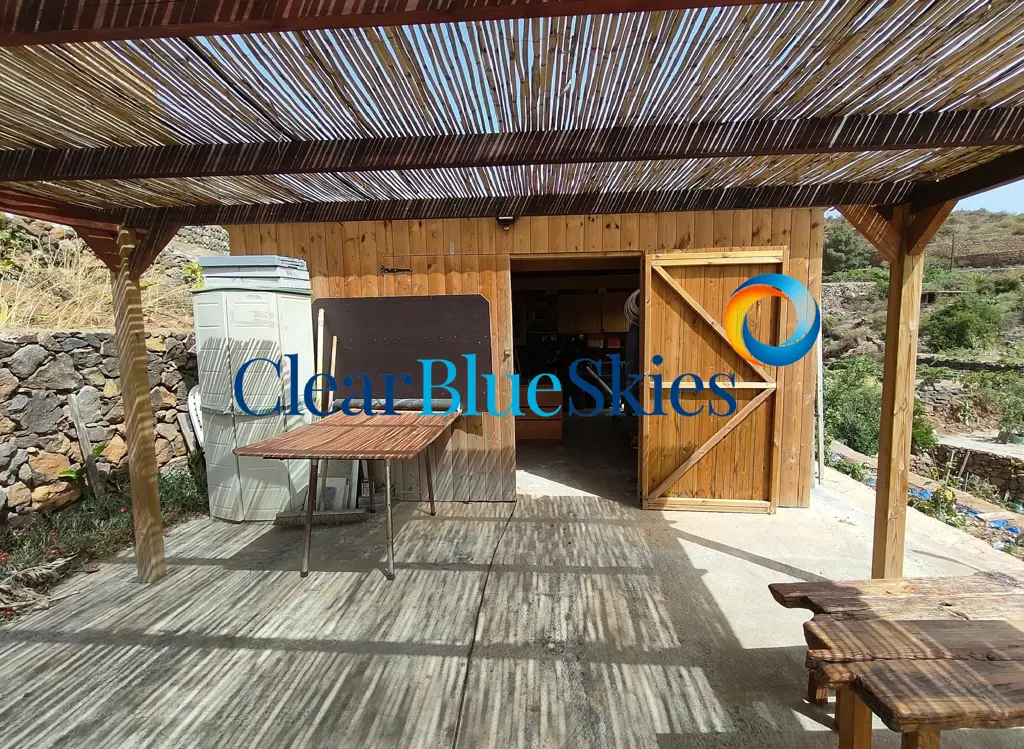 Image of 4 bed rustic house for sale in Granadilla de Abona