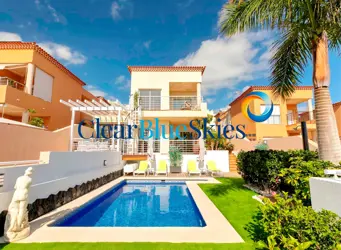 4 bed villa for sale in Puerto de Santiago