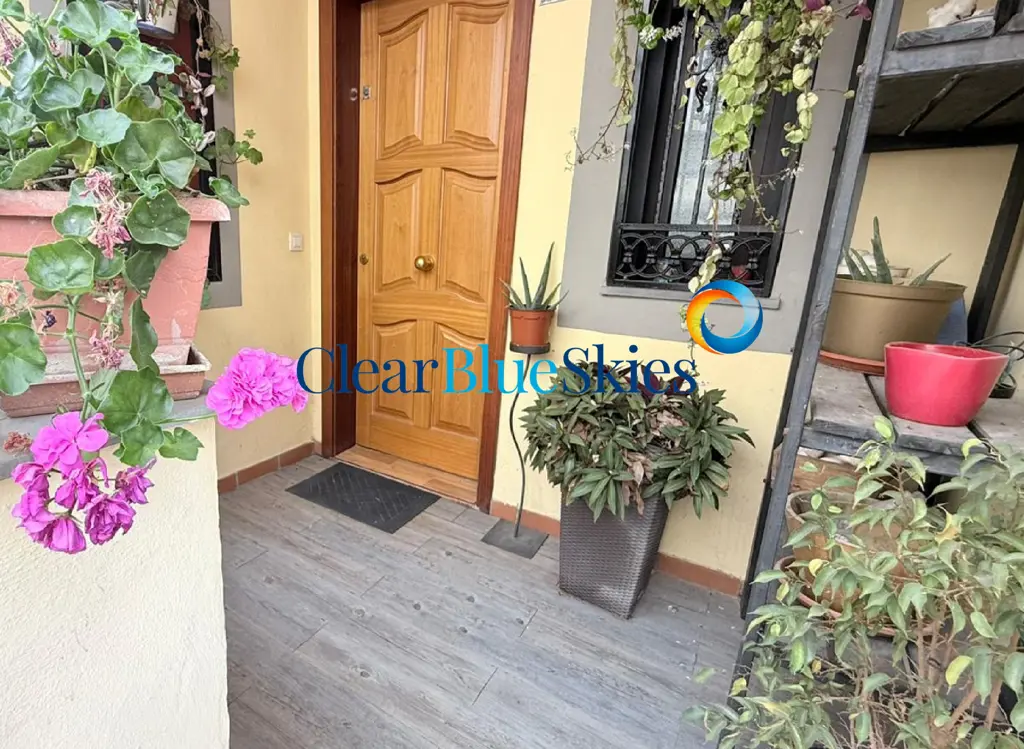 Image of 3 bed duplex for sale in El Galeón, La Goleta