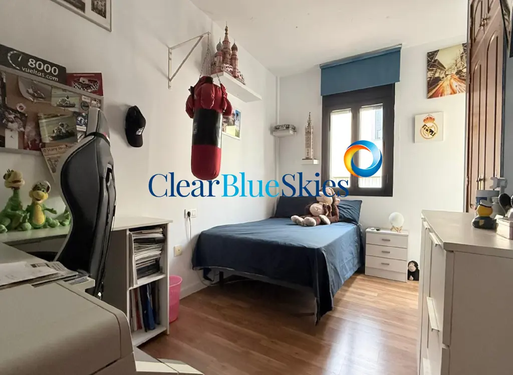 Image of 3 bed duplex for sale in El Galeón, La Goleta