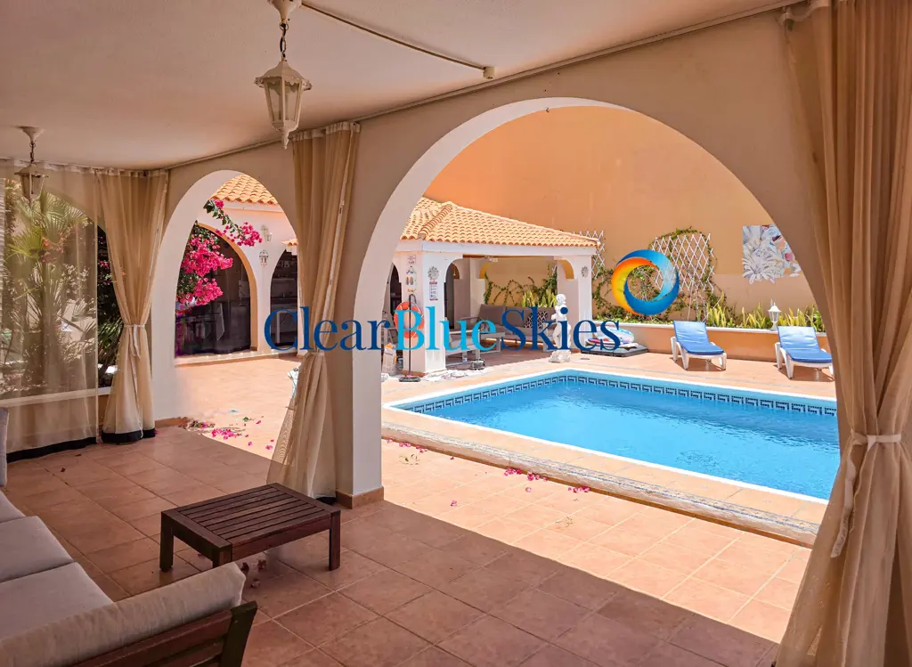 Image of 3 bed house for sale in Torviscas Alto, Roque del Conde