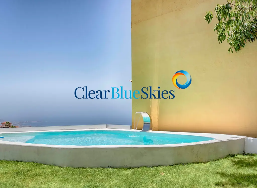 Image of 4 bed house for sale in Los Menores