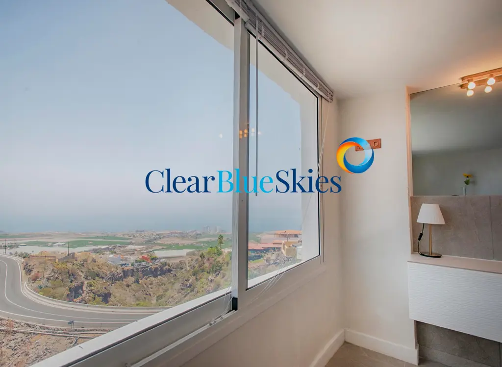 Image of 4 bed house for sale in Los Menores