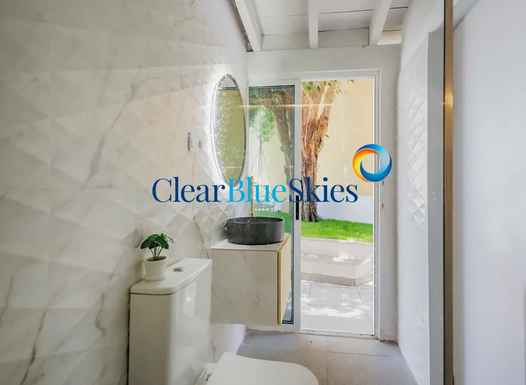 Image of 4 bed house for sale in Los Menores