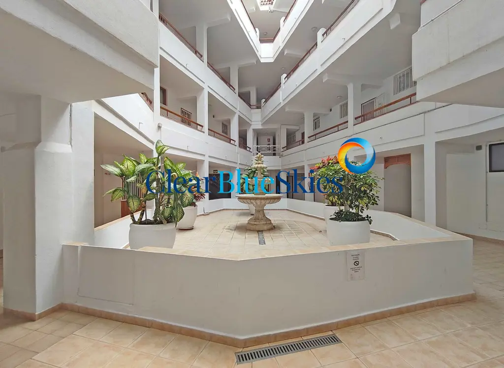 Image of 1 bed apartment for sale in Los Cristianos, Parque Margarita