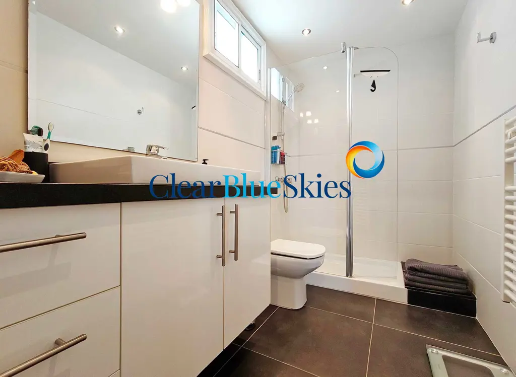 Image of 5 bed villa for sale in Torviscas Alto, Las Mimosas