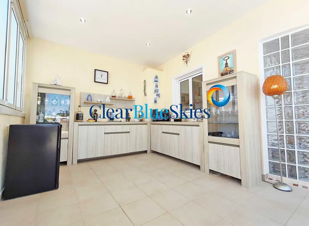 Image of 5 bed villa for sale in Torviscas Alto, Las Mimosas