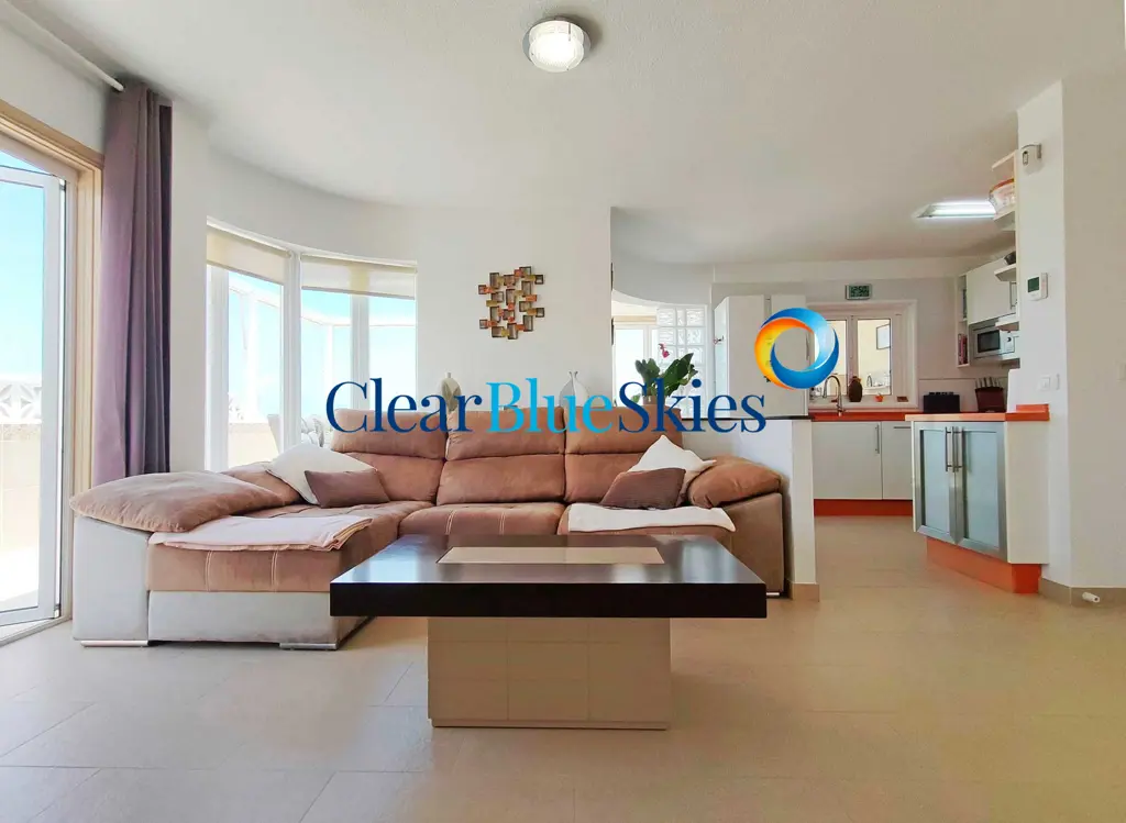 Image of 5 bed villa for sale in Torviscas Alto, Las Mimosas