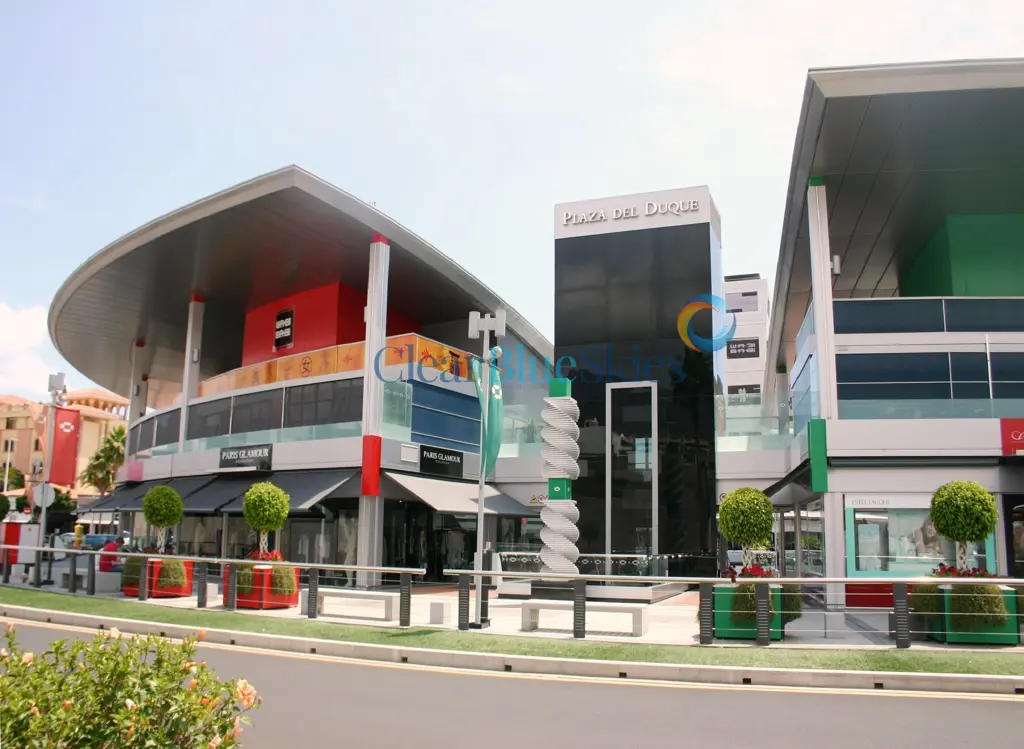 Image of 5 bed house for sale in El Duque, Habitats del Duque