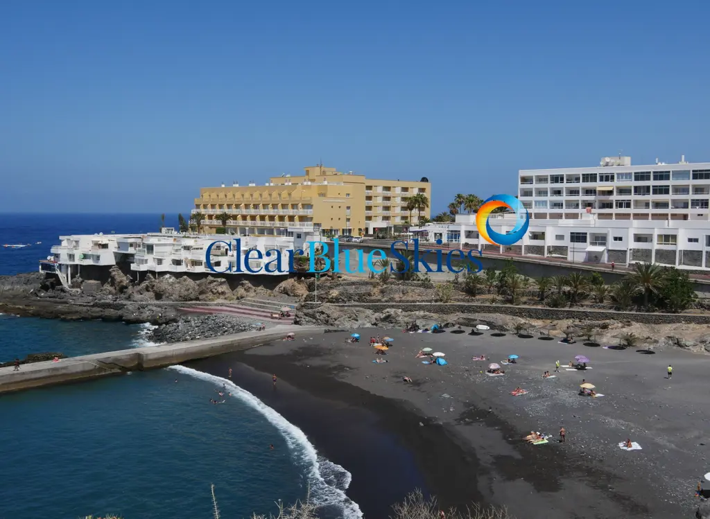 Image of 4 bed villa for sale in Callao Salvaje