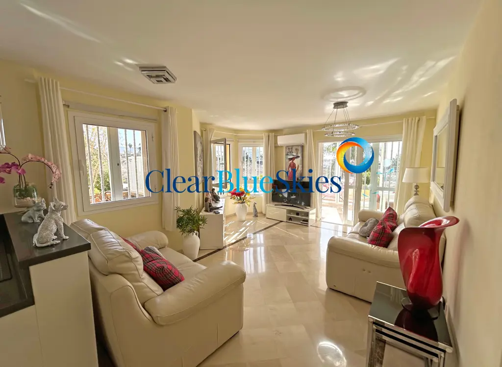 Image of 3 bed apartment for sale in La Caleta, Oasis La Caleta